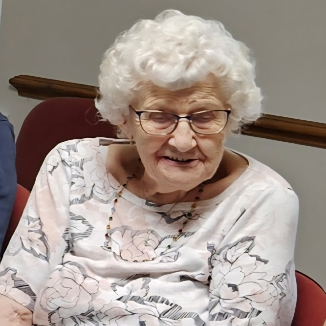 Annual party at the Friendship Cafe to celebrate everyone's birthday (5)